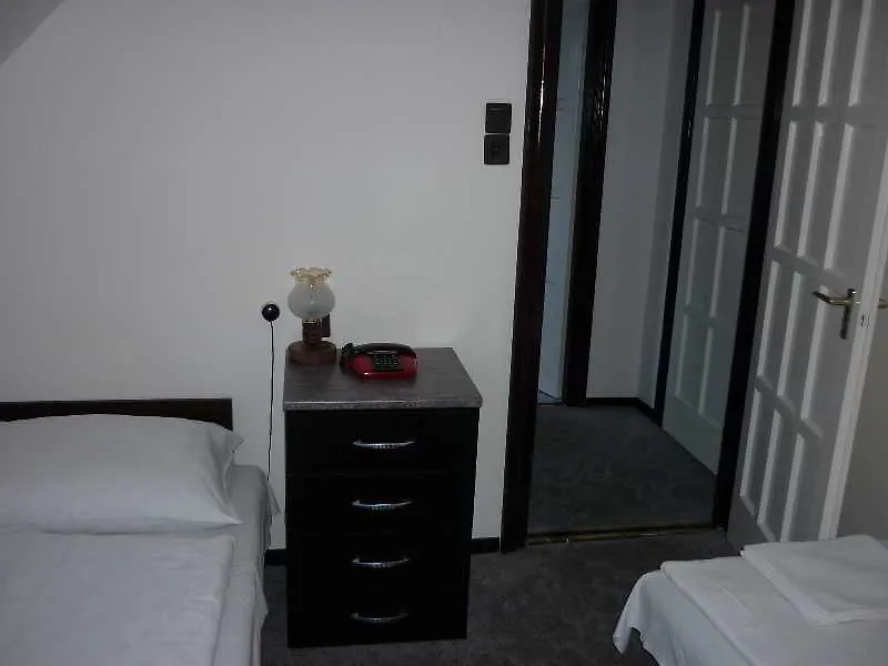 Budai Hotel Budapest 3*,