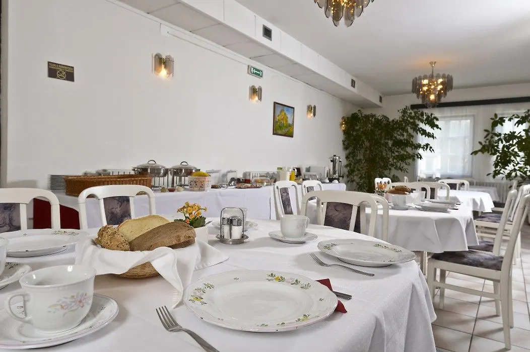 Budai Hotel 부다페스트 3*,